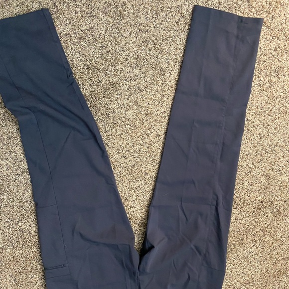 NWOT! Grey’s Anatomy Granite/dark gray stretchy scrub pants. Size M. - Picture 6 of 8